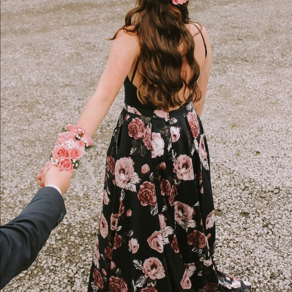 Prom Dress - Picture 2 of 2